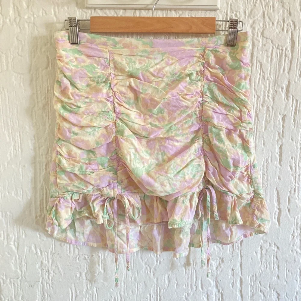 Wild Fable Floral Print Mini Skirt Size Medium